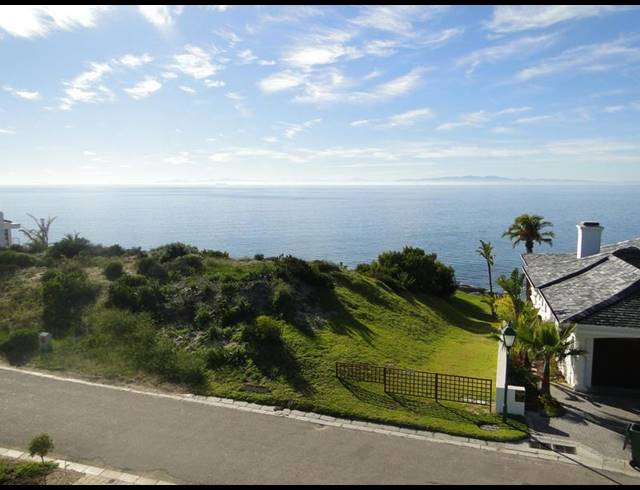 4 BEDROOM HOUSE FOR SALE IN SHELLEY POINT